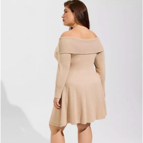 Torrid 2X Marilyn Monroe Mini Fluted Sparkle Fold Down Sweater Dress NWT - Picture 7 of 10